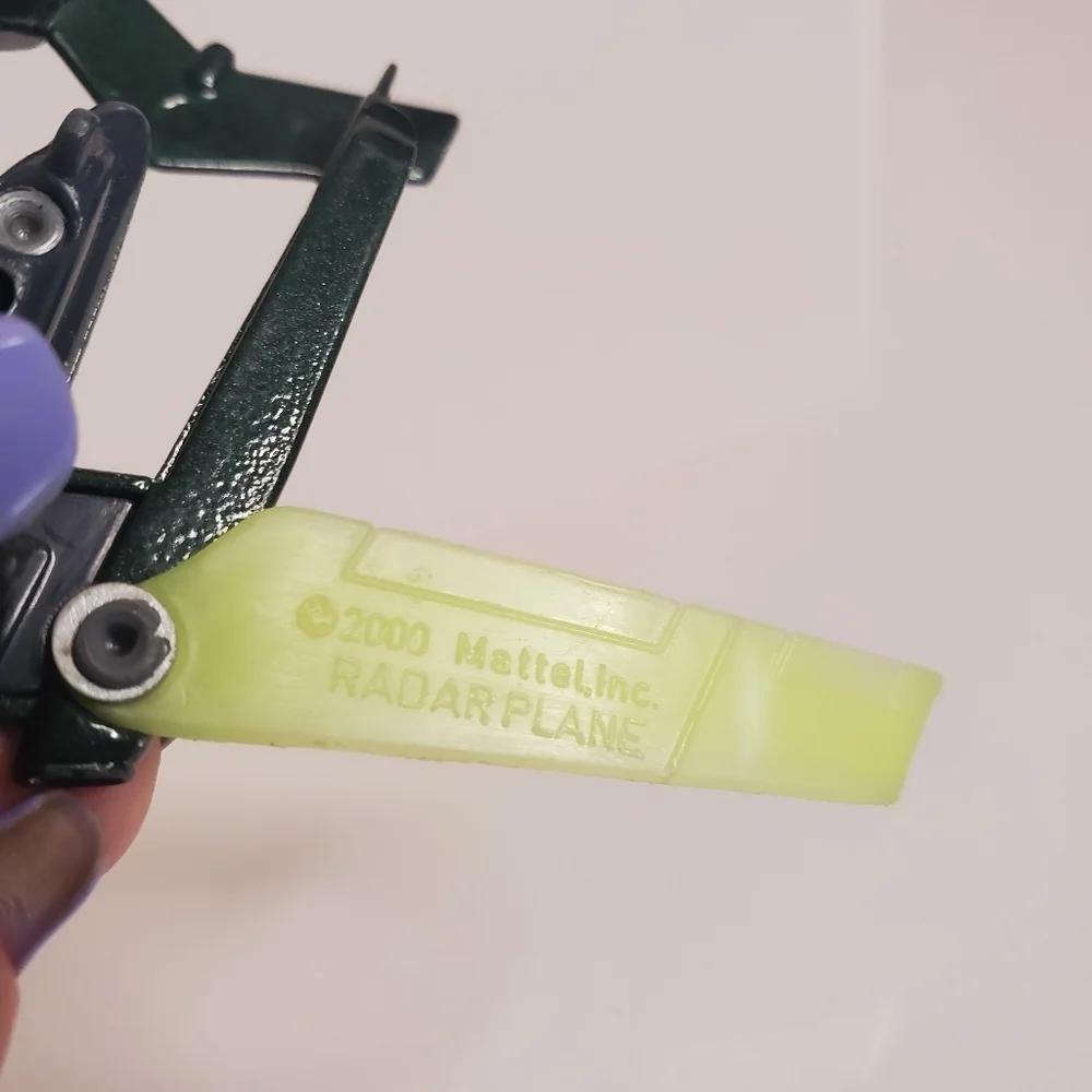 Vintage 2000- Mattel Radar Plane (Glow in the Dark)
